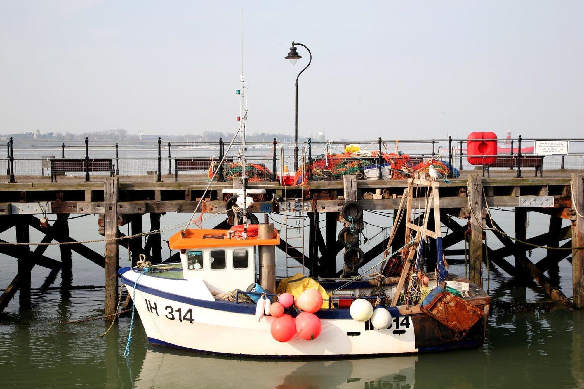 The Pier Hotel Harwich Extérieur photo
