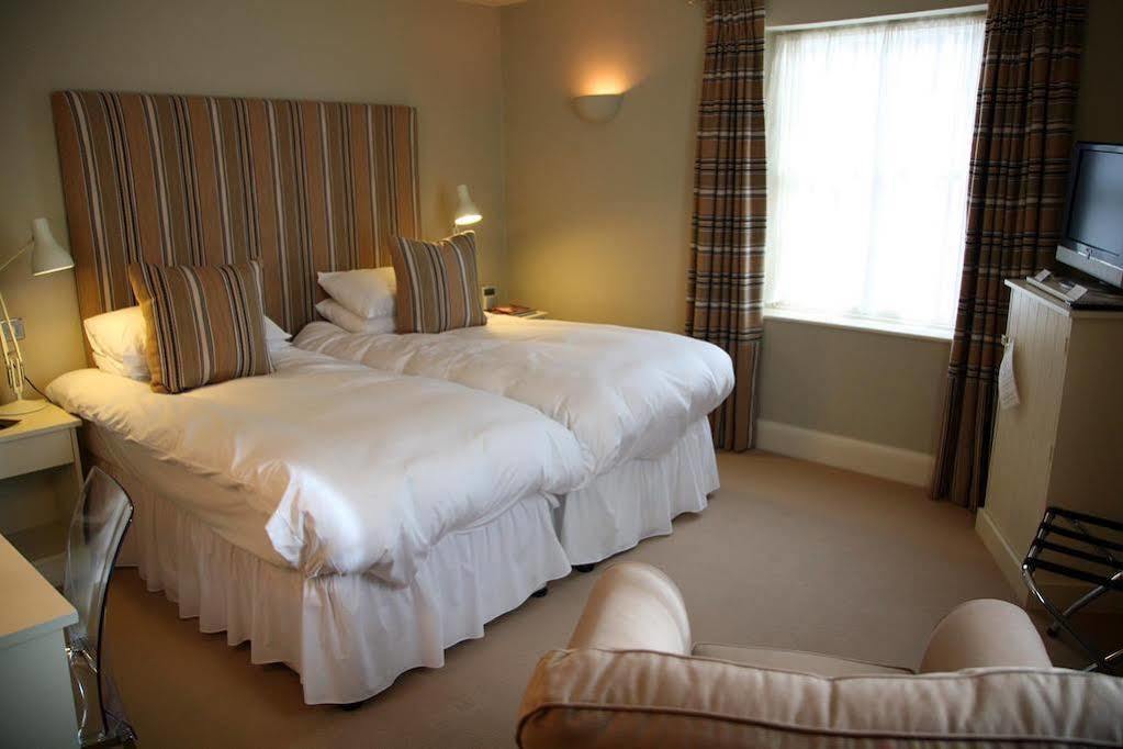 The Pier Hotel Harwich Extérieur photo